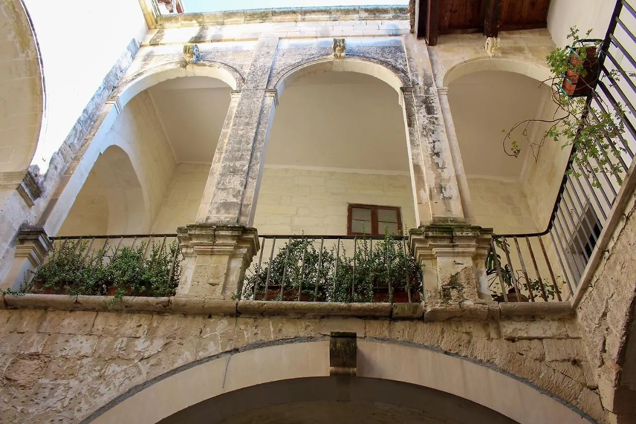 B&B Palazzo Sambiasi Lecce Frühstückspension